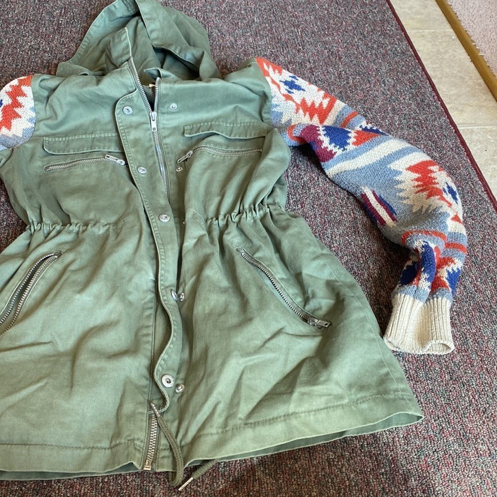 Thread & Supply Green Jacket Small - image 3